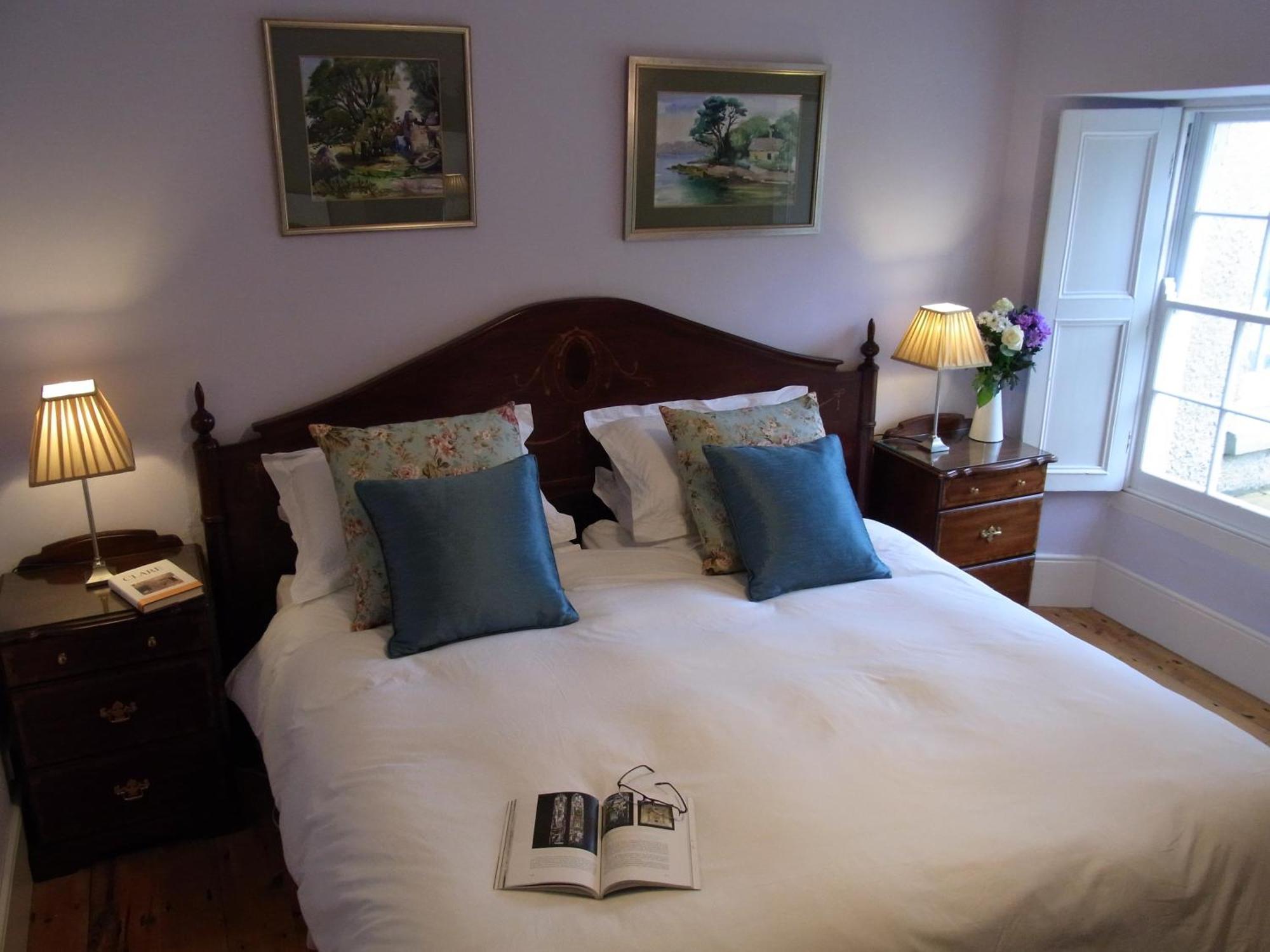 Corofin  Inchiquin House, Period Home In The Heart Of The Burren מראה חיצוני תמונה